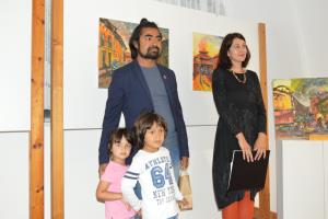 V Galeriji Štekl razstavljal slikar, fotograf in humanitarec Birman Shrestha 8